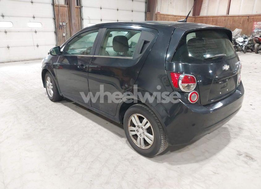 Photo 3 of 2013 Chevrolet Sonic LT MANUAL (VIN 1G1JD6SG3D4253665)