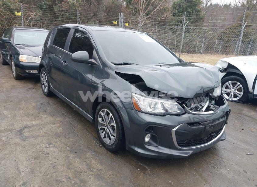 2018 Chevrolet Sonic LT AUTO (VIN 1G1JD6SG7J4106602) main photo