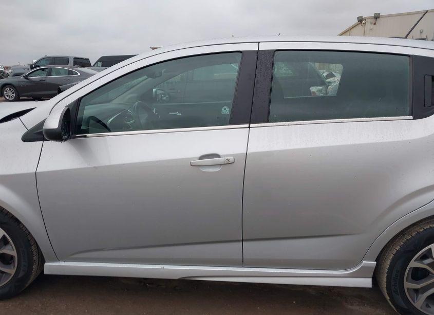 Photo 14 of 2018 Chevrolet Sonic LT AUTO (VIN 1G1JD6SG8J4118841)