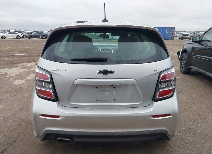 Photo 16 of 2018 Chevrolet Sonic LT AUTO (VIN 1G1JD6SG8J4118841)