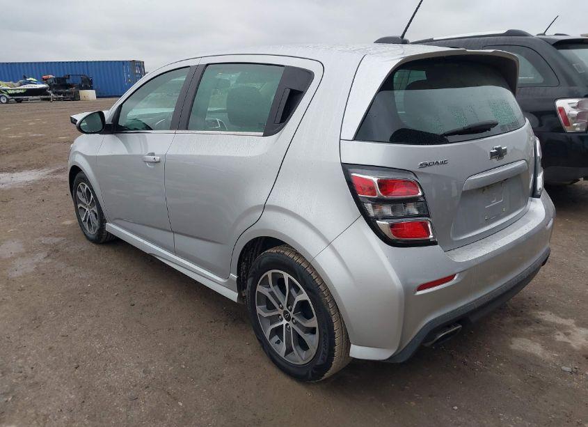 Photo 3 of 2018 Chevrolet Sonic LT AUTO (VIN 1G1JD6SG8J4118841)