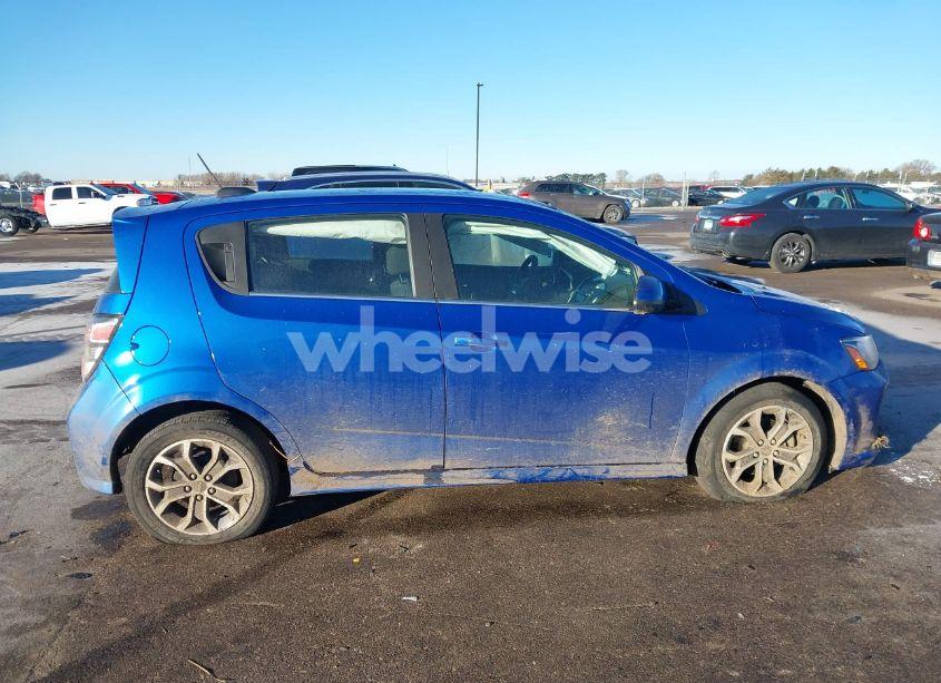 Photo 13 of 2018 Chevrolet Sonic LT AUTO (VIN 1G1JD6SH0J4104456)