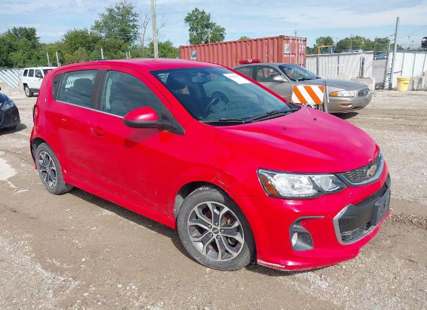 2017 Chevrolet Sonic LT AUTO (VIN 1G1JD6SH4H4165688) main photo