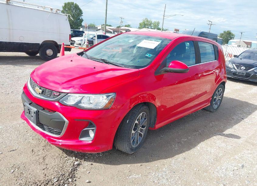Photo 2 of 2017 Chevrolet Sonic LT AUTO (VIN 1G1JD6SH4H4165688)