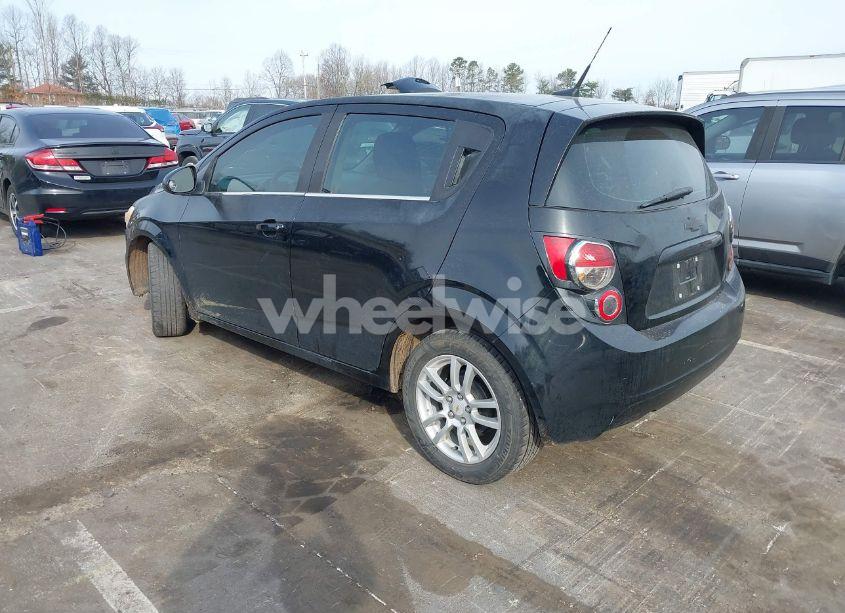 Photo 3 of 2012 Chevrolet Sonic 1LT (VIN 1G1JD6SH5C4108828)
