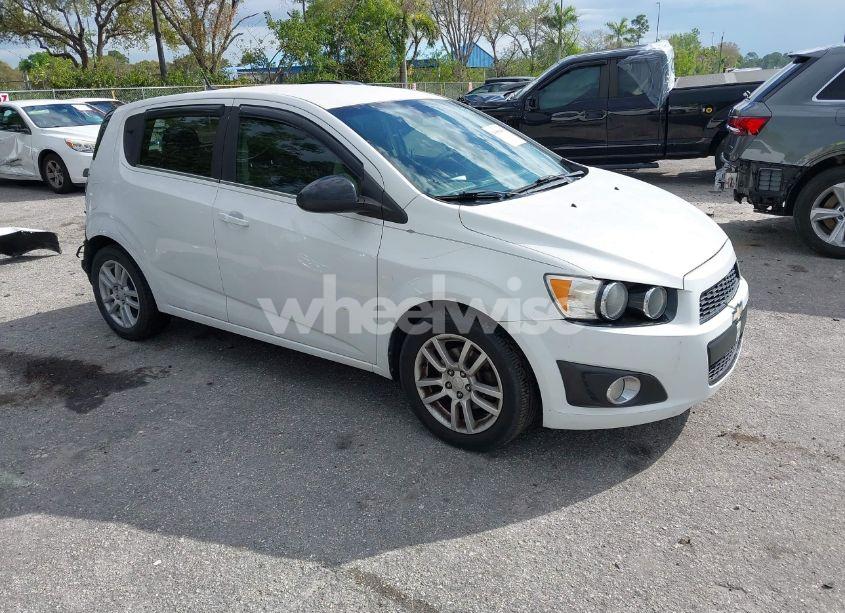 2013 Chevrolet Sonic LT MANUAL (VIN 1G1JD6SH7D4197108) main photo
