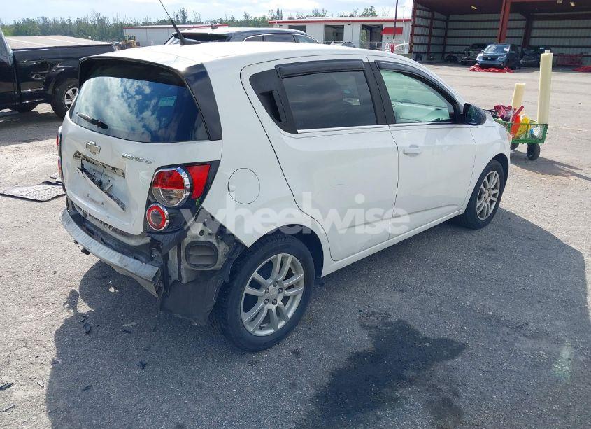 Photo 4 of 2013 Chevrolet Sonic LT MANUAL (VIN 1G1JD6SH7D4197108)