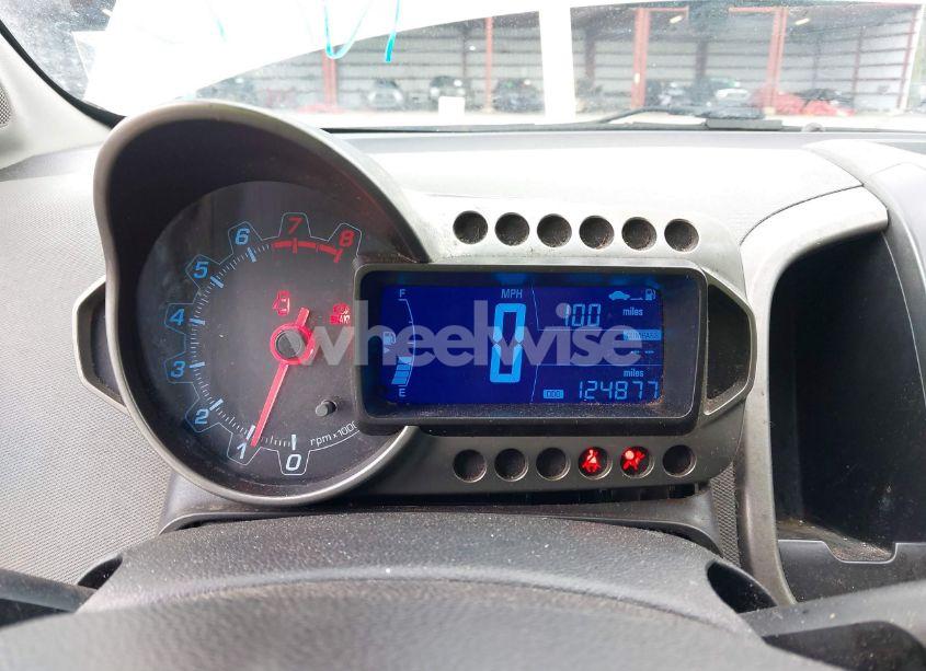 Photo 7 of 2013 Chevrolet Sonic LT MANUAL (VIN 1G1JD6SH7D4197108)