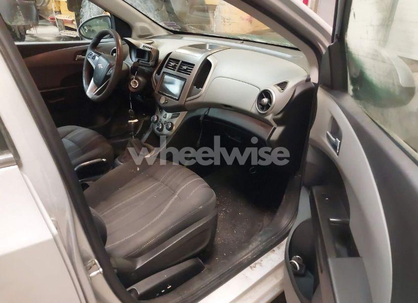 Photo 5 of 2013 Chevrolet Sonic LT MANUAL (VIN 1G1JD6SH7D4203621)