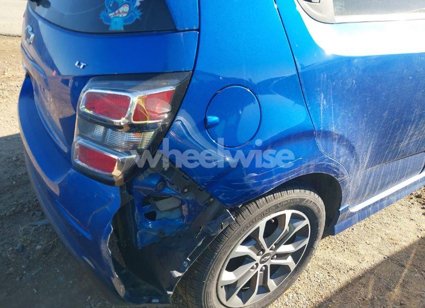 Photo 6 of 2018 Chevrolet Sonic LT AUTO (VIN 1G1JD6SH7J4114692)