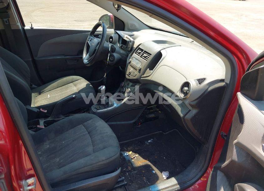 Photo 5 of 2012 Chevrolet Sonic 1LT (VIN 1G1JD6SH8C4123632)