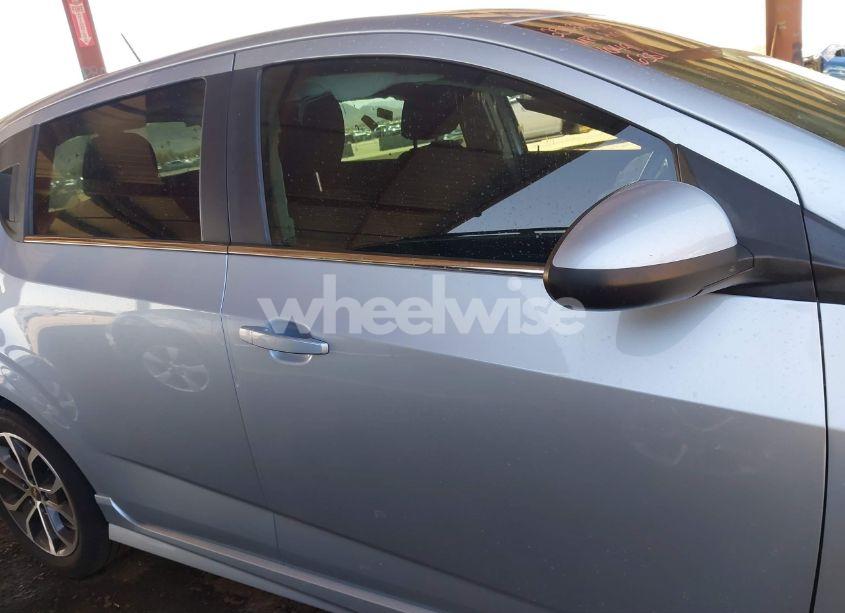 Photo 13 of 2017 Chevrolet Sonic LT AUTO (VIN 1G1JD6SH9H4136381)