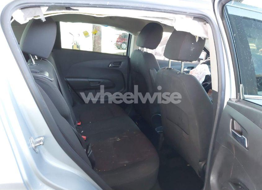 Photo 8 of 2017 Chevrolet Sonic LT AUTO (VIN 1G1JD6SH9H4136381)