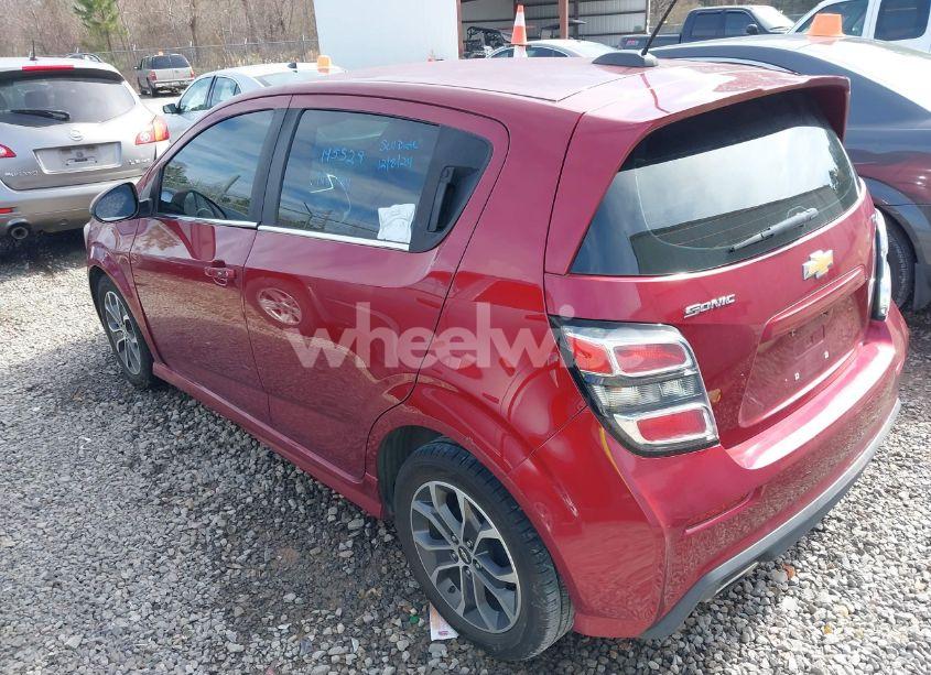 Photo 3 of 2017 Chevrolet Sonic LT AUTO (VIN 1G1JD6SH9H4158302)