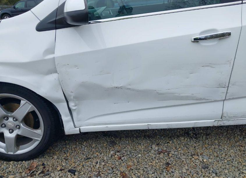 Photo 17 of 2015 Chevrolet Sonic LTZ AUTO (VIN 1G1JE5SB0F4102149)