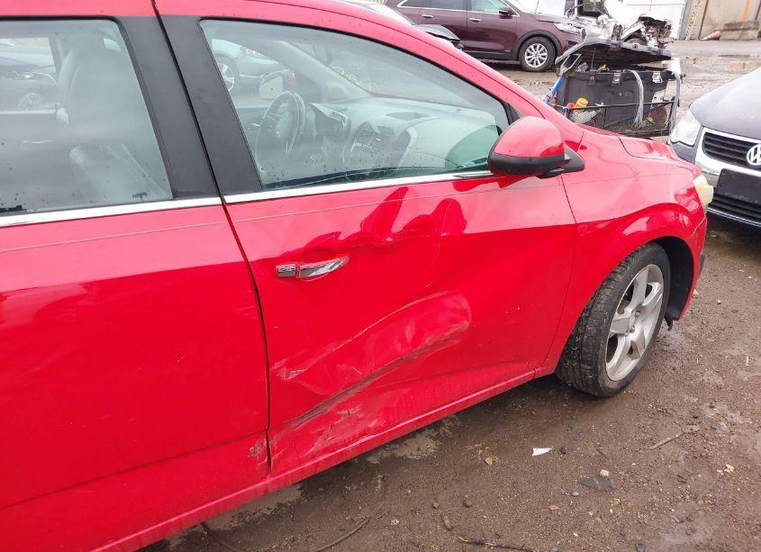 Photo 6 of 2015 Chevrolet Sonic LTZ AUTO (VIN 1G1JE5SB0F4110736)