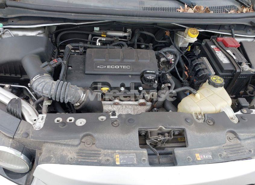 Photo 10 of 2015 Chevrolet Sonic LTZ AUTO (VIN 1G1JE5SB0F4209024)