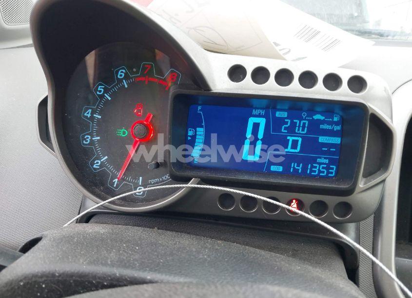 Photo 7 of 2013 Chevrolet Sonic LTZ AUTO (VIN 1G1JE5SB2D4148028)