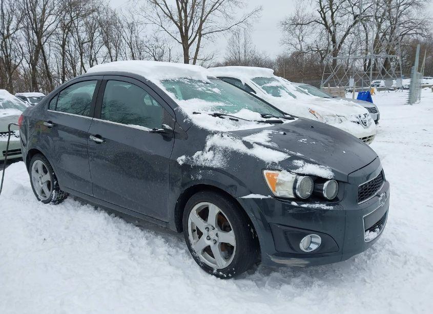 2015 Chevrolet Sonic LTZ AUTO (VIN 1G1JE5SB2F4112973) main photo