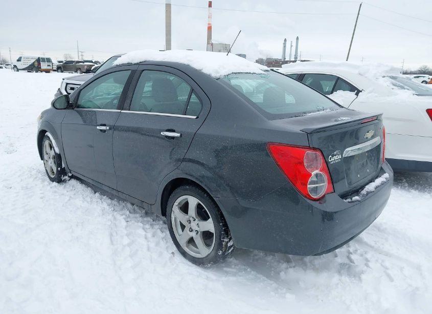 Photo 3 of 2015 Chevrolet Sonic LTZ AUTO (VIN 1G1JE5SB2F4112973)