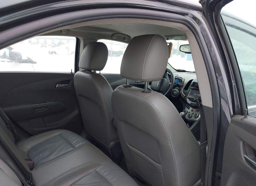 Photo 8 of 2015 Chevrolet Sonic LTZ AUTO (VIN 1G1JE5SB2F4112973)