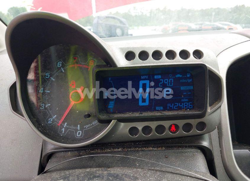 Photo 7 of 2013 Chevrolet Sonic LTZ AUTO (VIN 1G1JE5SB3D4186223)