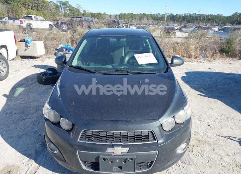 Photo 6 of 2015 Chevrolet Sonic LTZ AUTO (VIN 1G1JE5SB3F4195152)