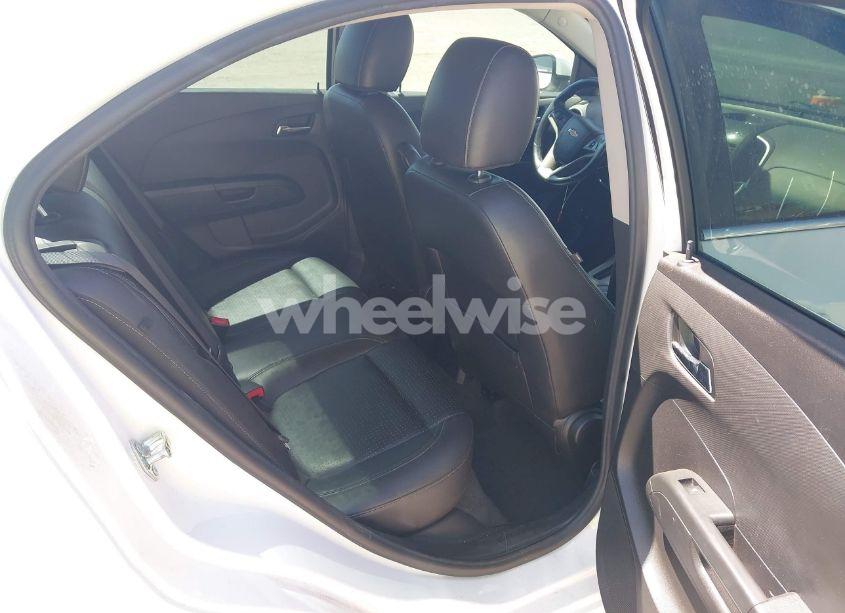 Photo 8 of 2015 Chevrolet Sonic LTZ AUTO (VIN 1G1JE5SB4F4190817)