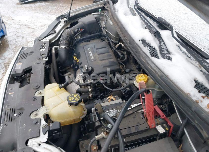 Photo 10 of 2015 Chevrolet Sonic LTZ AUTO (VIN 1G1JE5SB5F4121571)