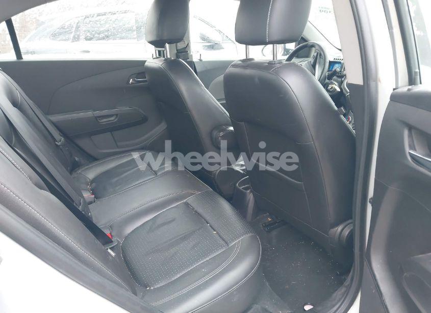 Photo 8 of 2015 Chevrolet Sonic LTZ AUTO (VIN 1G1JE5SB5F4121571)