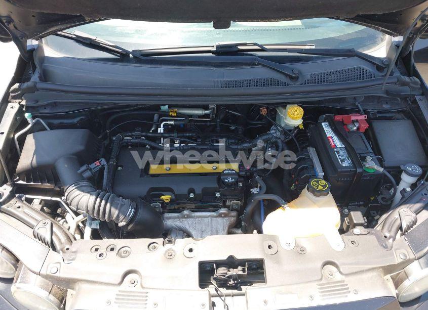 Photo 10 of 2015 Chevrolet Sonic LTZ AUTO (VIN 1G1JE5SB6F4192956)