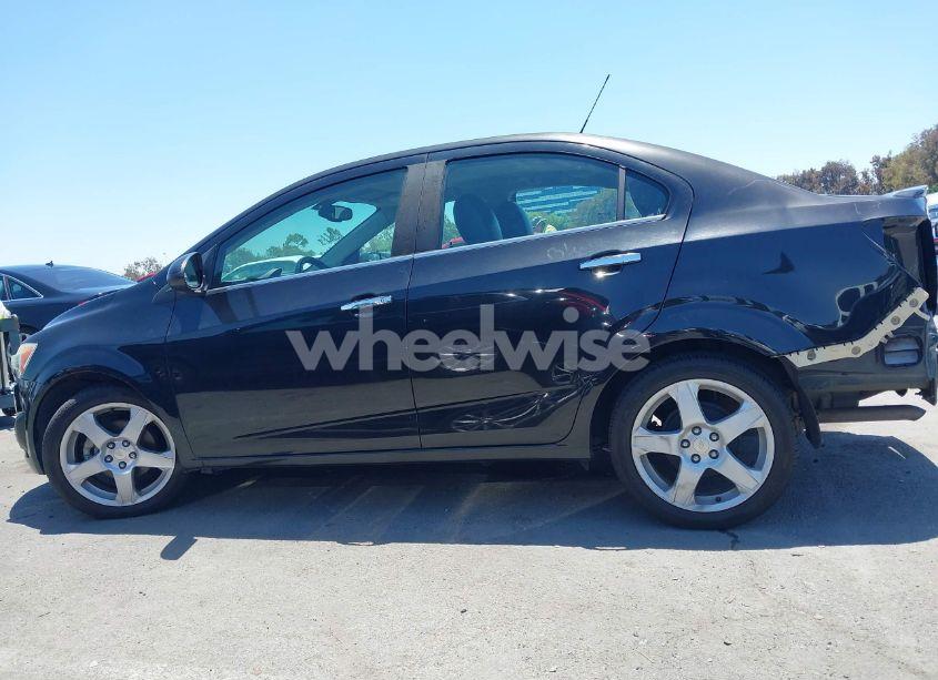 Photo 15 of 2015 Chevrolet Sonic LTZ AUTO (VIN 1G1JE5SB6F4192956)