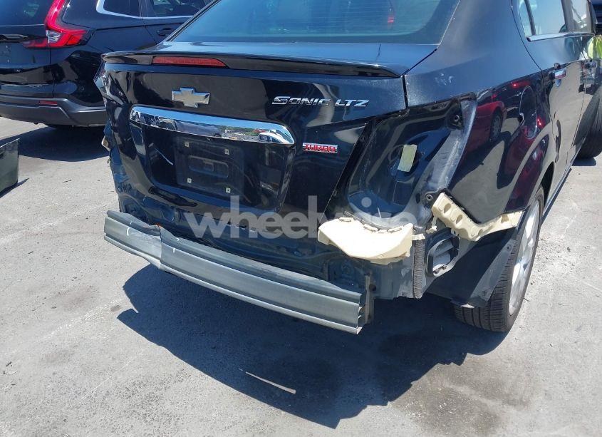 Photo 6 of 2015 Chevrolet Sonic LTZ AUTO (VIN 1G1JE5SB6F4192956)