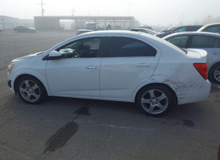 Photo 14 of 2016 Chevrolet Sonic LTZ AUTO (VIN 1G1JE5SB6G4137439)