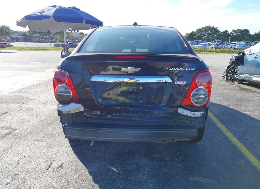 Photo 6 of 2015 Chevrolet Sonic LTZ AUTO (VIN 1G1JE5SB7F4104044)