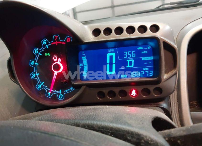 Photo 7 of 2015 Chevrolet Sonic (VIN 1G1JE5SB7F4121961)