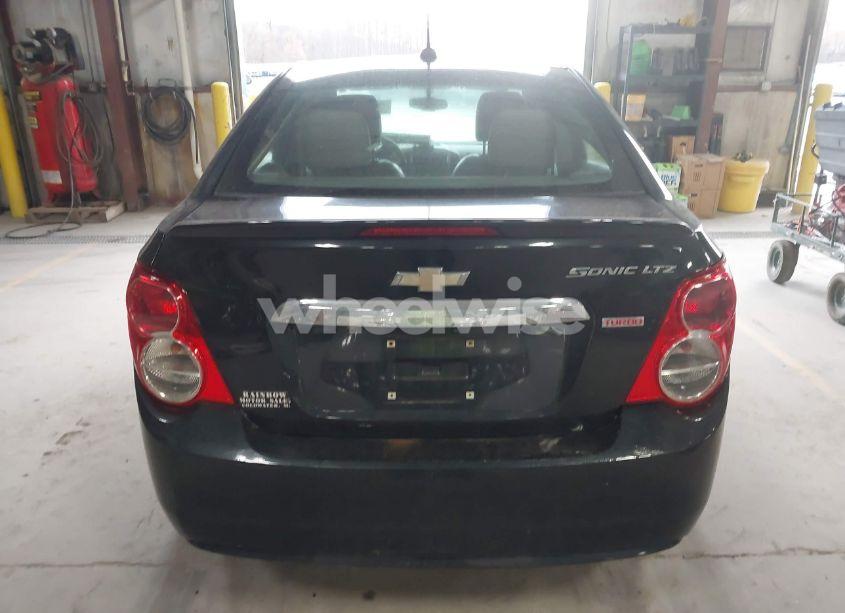 Photo 16 of 2015 Chevrolet Sonic LTZ AUTO (VIN 1G1JE5SB7F4144348)