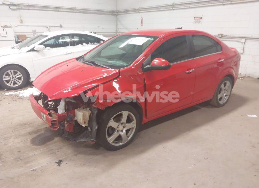 Photo 2 of 2015 Chevrolet Sonic LTZ AUTO (VIN 1G1JE5SB7F4165278)