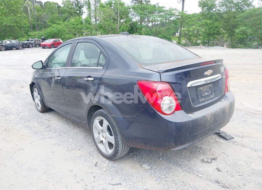 Photo 3 of 2016 Chevrolet Sonic LTZ AUTO (VIN 1G1JE5SB7G4156694)