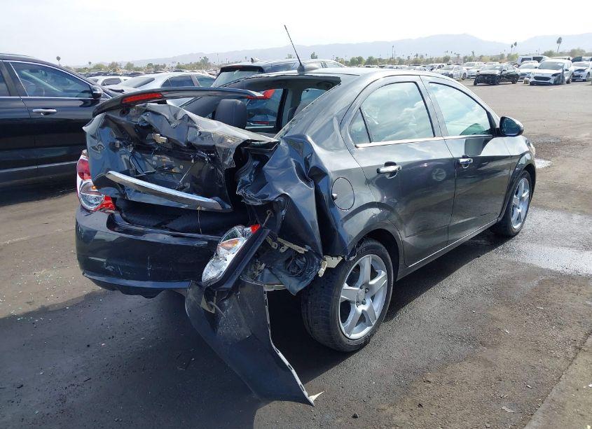 Photo 4 of 2016 Chevrolet Sonic LTZ AUTO (VIN 1G1JE5SB7G4160258)