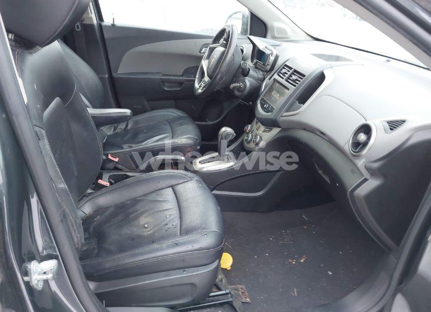 Photo 5 of 2013 Chevrolet Sonic LTZ AUTO (VIN 1G1JE5SB8D4113753)