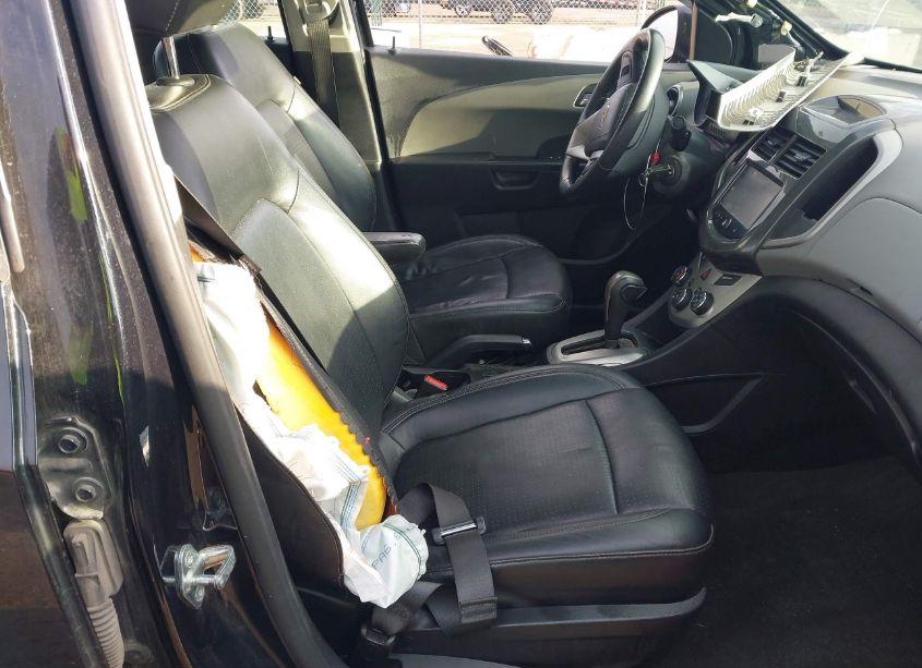 Photo 5 of 2015 Chevrolet Sonic LTZ AUTO (VIN 1G1JE5SB8F4170862)