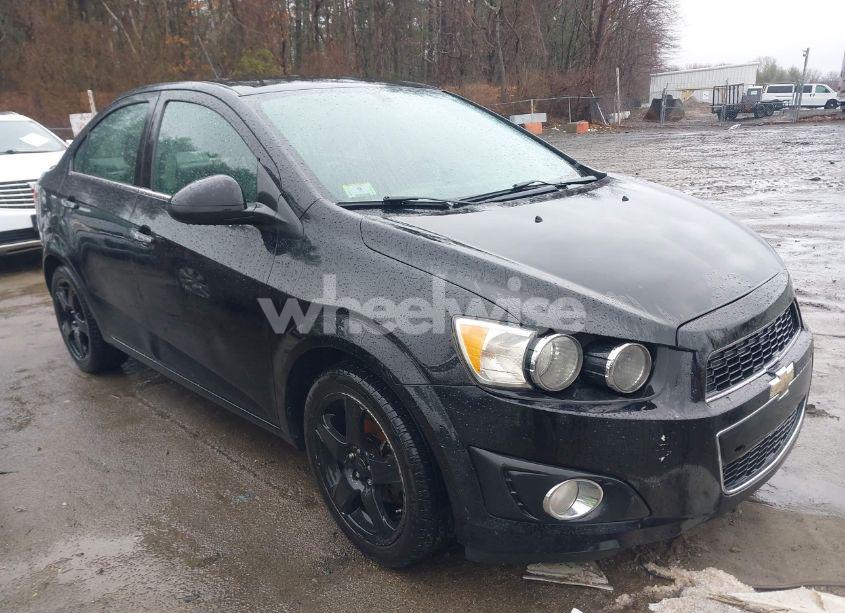 2016 Chevrolet Sonic LTZ AUTO (VIN 1G1JE5SB8G4143596) main photo