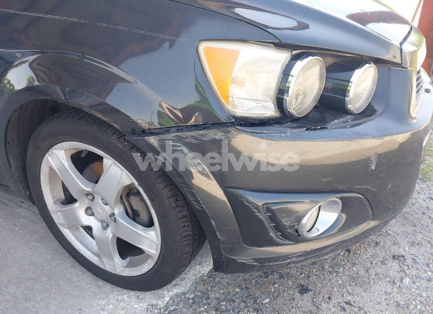 Photo 6 of 2015 Chevrolet Sonic LTZ AUTO (VIN 1G1JE5SBXF4117483)