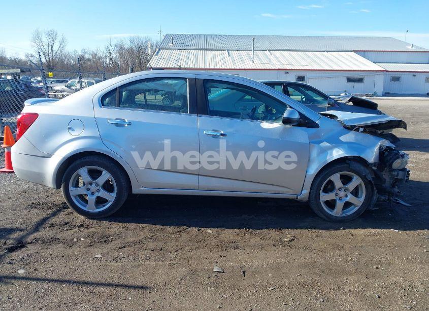 Photo 14 of 2016 Chevrolet Sonic LTZ AUTO (VIN 1G1JE5SBXG4148346)