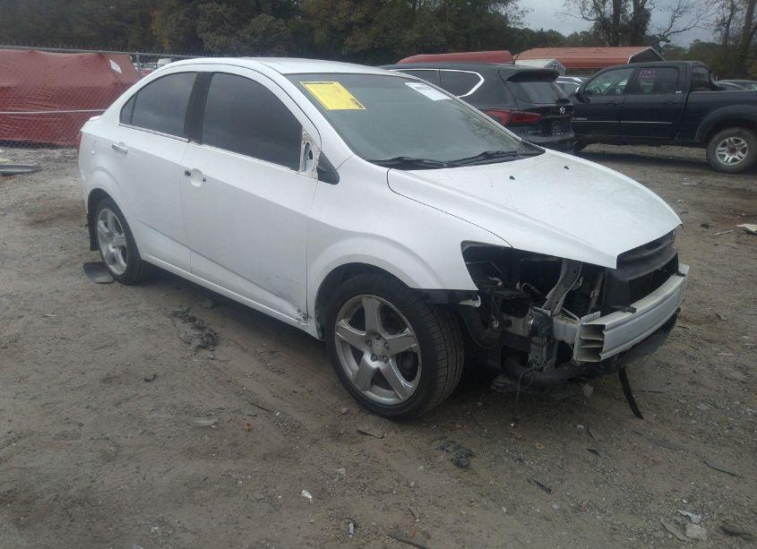 2016 Chevrolet Sonic LTZ AUTO (VIN 1G1JE5SBXG4151537) main photo