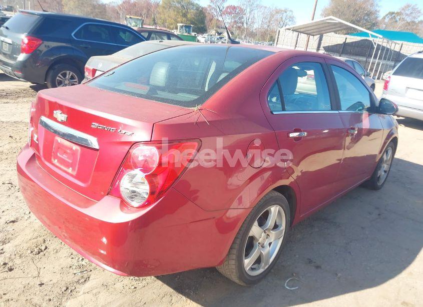 Photo 4 of 2012 Chevrolet Sonic 2LZ (VIN 1G1JE5SH0C4114270)
