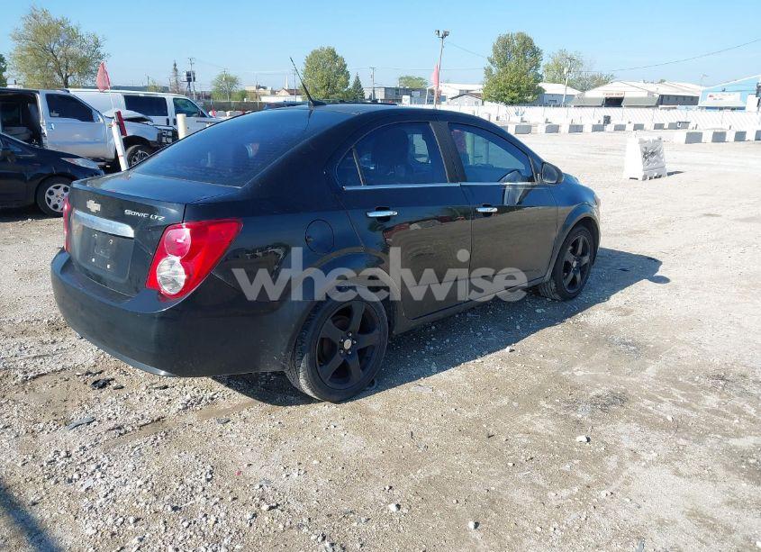 Photo 4 of 2012 Chevrolet Sonic 2LZ (VIN 1G1JE5SH0C4154929)