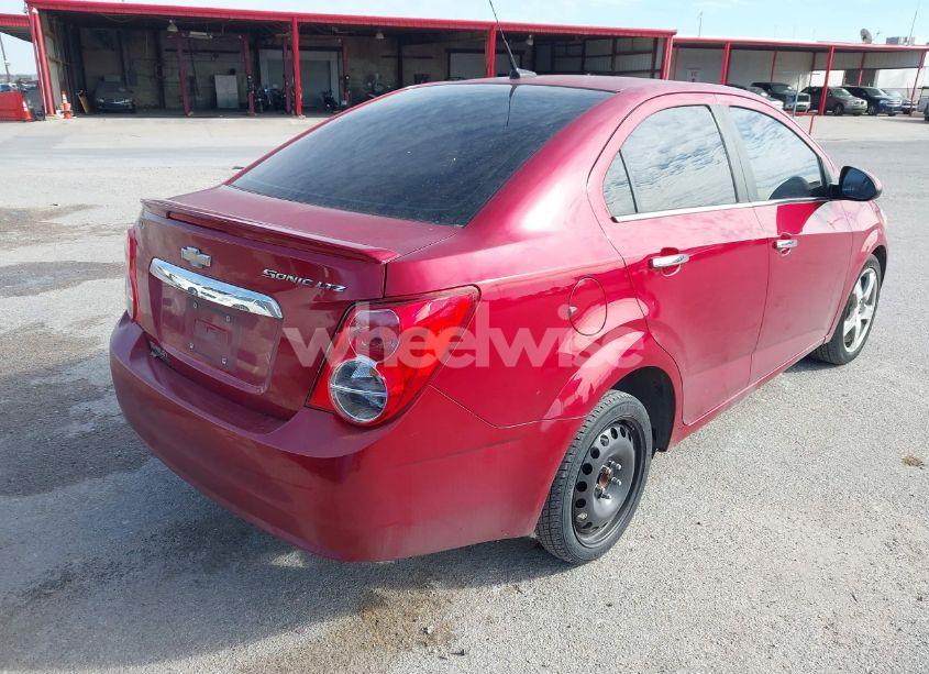 Photo 4 of 2013 Chevrolet Sonic LTZ AUTO (VIN 1G1JE5SH0D4146847)