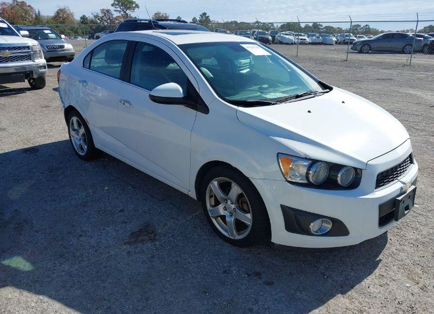 2012 Chevrolet Sonic 2LZ (VIN 1G1JE5SH4C4156117) main photo
